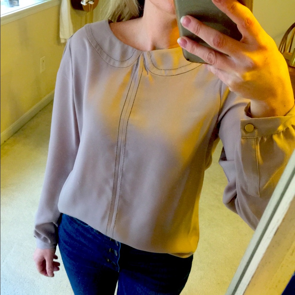 Peter Pan collar loft blouse